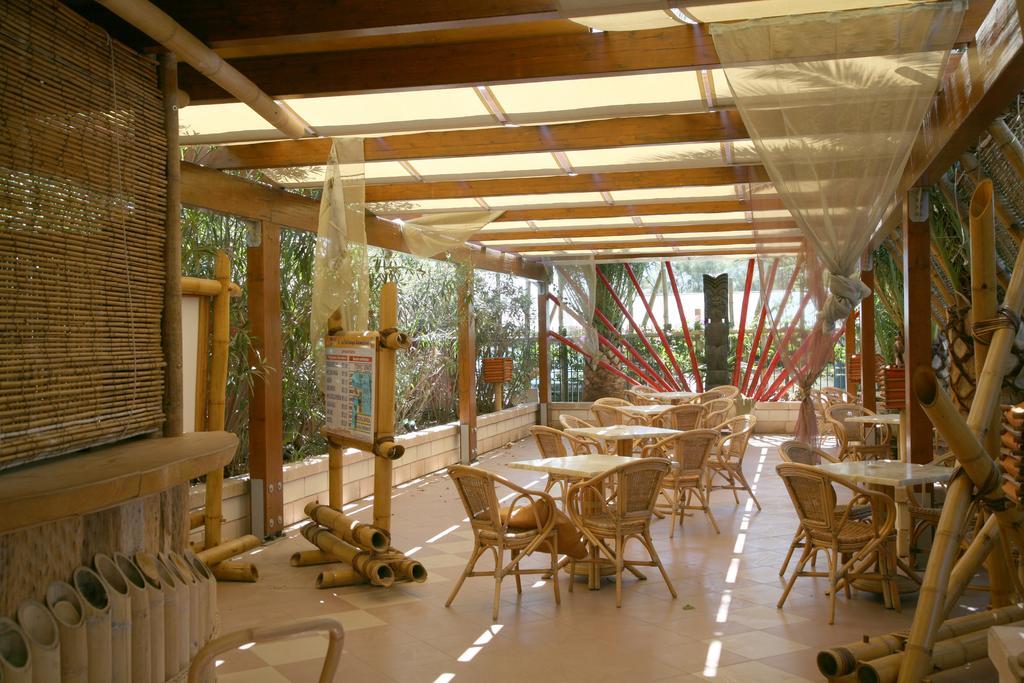 Oasi Beach Hotel Vieste Extérieur photo